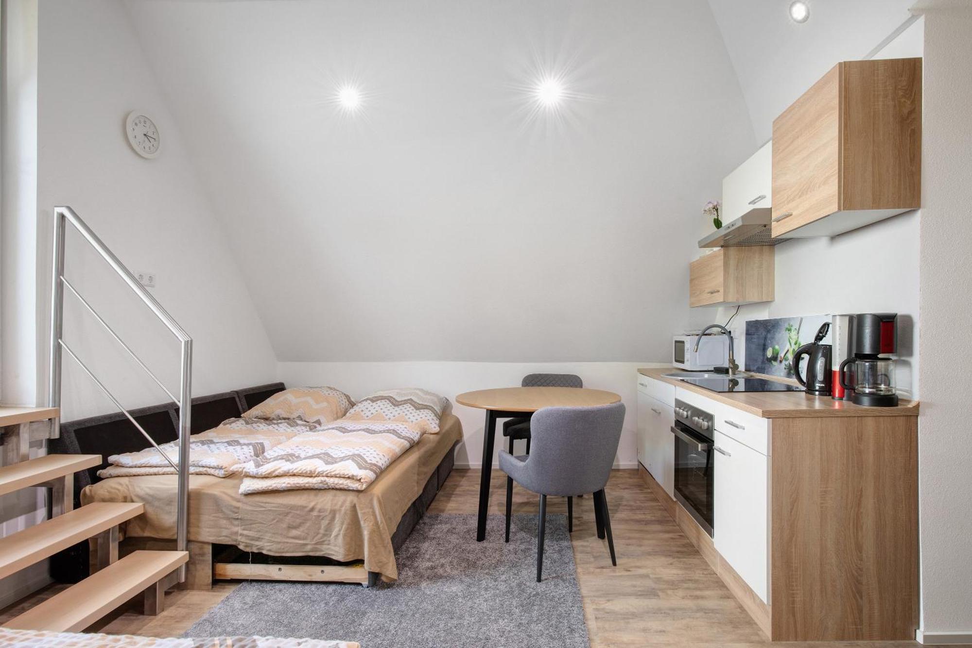 Ferienwohnung Erhardt 군즈부르크 외부 사진